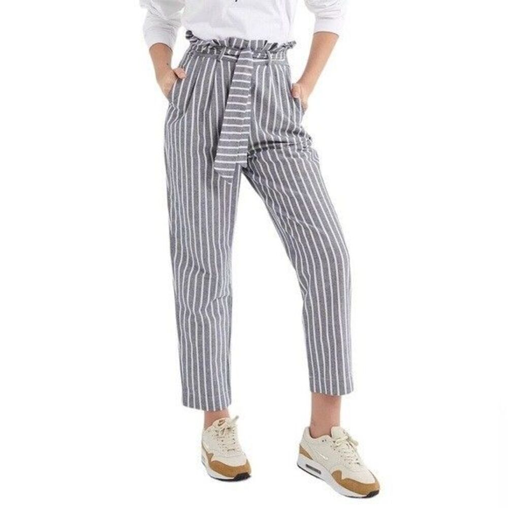 URBAN Outfitters Women's Striped High Rise Paper Bag Pants Size 4